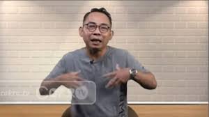 Drama kudeta demokrat, dana haram fpi. Yahya Waloni Has Been Heavily Criticized He Is Like A Psychopath Always Giving Hateful Lectures To