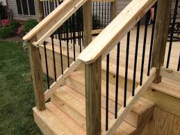 Black Aluminum Spindles And Graspable Handrail Outdoor Stair Railing Deck Handrail Wood Deck