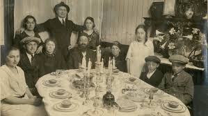 The passover seder plate (hebrew: The Passover Pesach Seder My Jewish Learning