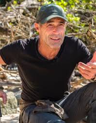 South african mike horn and norwegian boerge ousland covered about 1,800km (1,120 miles) on treacherous drifting ice in the past couple of months. Mike Horn Mes Filles Ne Voulaient Pas Me Quitter Apres La Mort De Cathy Elle