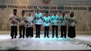 Bnn was lead by a chief who is. Dana Pensiun Pgri Jawa Tengah