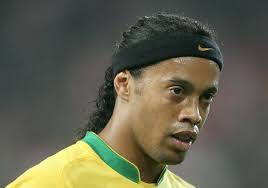 Dennis Hinz's Instagram, Twitter & Facebook