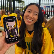 It seems like only yesterday they were wide-eyed freshmen, running the Line  for the first time. 🐻💛 Today they're seniors, running the Line once more  before heading out into the world: