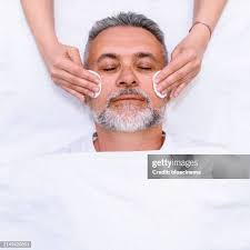 2.907 Lisa Beard Stock Photos, High-Res Pictures, and Images