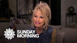 Check dolly parton's body measurements, age, height, weight, physical states, biography, profile, wiki and much more! Dolly Parton S Age Height How Old Is The Country Star Heavy Com