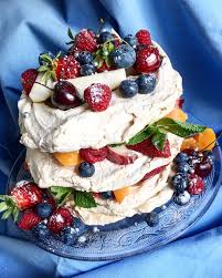 Pavlova Dessert My Pavlova Does Not Contain Cream Because Ballerinas Do Not Eat Whipped Cream Even On Holidays They Do Not Pavlova Dessert Pavlova Desserts