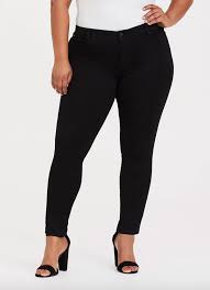 Great for showing off that pedicure. The Best Plus Size Petite Pants Glamour