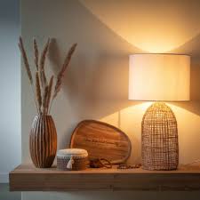 Abat jour chez maison du monde idee pour cuisine. Lampe En Rotin Tresse Et Abat Jour Ecru Royan Maisons Du Monde