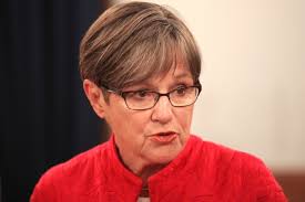 Gov. Kelly touts endorsement of small businesses