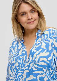 Viscose blouse with an all-over print