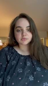 Denise Gould's Instagram, Twitter & Facebook