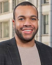 Nathan Pelzer's Instagram, Twitter & Facebook