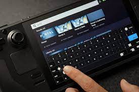 Rumors that valve was working on a portable gaming unit had emerged in may 2021. Etlipoakxur2hm