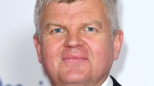Get the latest news from great britain, europe and british broadcasting corporation news (bbc news) is a 24×7 rolling news house based in united. Adrian Chiles Confirmed In Emma Barnett 5 Live Slot Bbc News