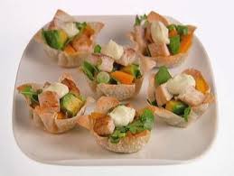 Tacos de tilapia ♦ tilapia fish tacos yummy! Tilapia With Tomatillos And Avocado Filled With Maque Choux Recipe Rachael Ray Food Network