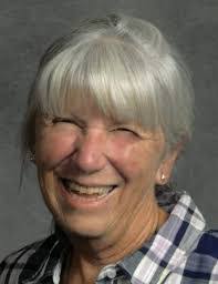 Tracy Becker's Instagram, Twitter & Facebook