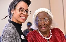 Shirley Middlebrooks's Instagram, Twitter & Facebook