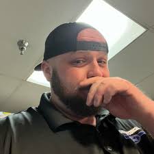 Looking for a new track to go to and a place to camp where the party is  at... any suggestions