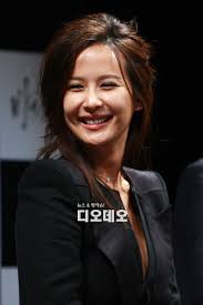 방자전 춘향전을 방자를 주인공으로 각색하여 색다른 재미를 보여줬던 영화 방자전, 조여정 김주혁 류승범 등 배우들의 연기와 나름. ì¡°ì—¬ì • ë°©ìžì „ ì† ì¶˜í–¥ ì¸ê°„ ì¡°ì—¬ì •ê³¼ ë¹„ìŠ·