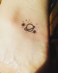 30 Tiny Tattoo Ideas For Major Inspiration Planet Tattoos Sharpie Tattoos Cute Small Tattoos