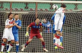 Cosa è meglio di questo ? Mario Balotelli Ist Pia Seine Tochter Will Er Sich Kummern Panorama Stuttgarter Zeitung