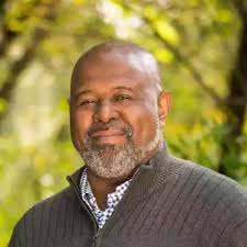 Philip Rutherford's Instagram, Twitter & Facebook