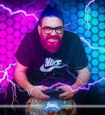 Influenciador e streamer de games, raulzito faz sucesso no instagram e acumula mais de 200 mil seguidores no instagram.ele apresentava o sbt games, a plataforma de games da emissora com lives e informações sobre o universo dos jogos eletrônicos. Kora5p9slgx6xm
