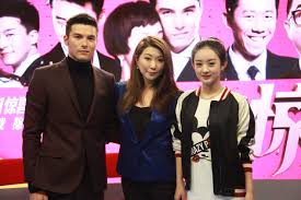 爆料 明星 内幕 揭秘 恩怨 事件 引人