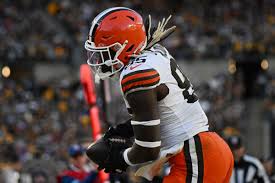 Browns injuries: David Njoku talks about chances to play against Chiefs -  Dawgs By Nature