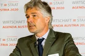 Thomas Weninger's Instagram, Twitter & Facebook