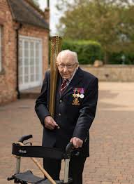 Tom moore with the yorkshire regiment medal he received along with his new rank of colonel to mark his 100th birthday. Nhs Hero Captain Tom Moore Becomes A Colonel As He Celebrates 100th Birthday Mirror Online