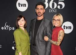 The film is based on the novel of the 365 dni (365 days in english) penned by blanka lipińska. Urodziny Anny Marii Siekluckiej W Stylu 365 Dni Blanka Lipinska Spiewala Topless Eska Pl