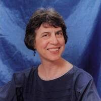 Lee Hoff's Instagram, Twitter & Facebook