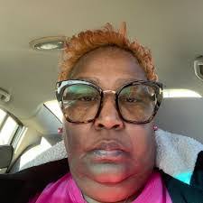 Avery Denton's Instagram, Twitter & Facebook