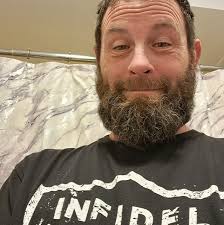 What is the quality of pizza between different Fox's locations?