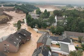 Jun 29, 2021 · силен дъжд, градушки с гигантски зърна лед и бурен вятър се стовариха върху части от южна германия и швейцария, причинявайки наводнение, а част от покрива на опера се откъсна, предаде бгнес. Wzkgnaegva5hkm