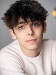 Aaron Connell's Instagram, Twitter & Facebook