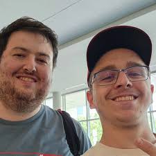 Had a blast a Regionals in Niagara Falls today. Although I didn't  participate, it was still an amazing time meeting new folks, some Youtubers  I follow (Trif, Milaneux, Spanko), and the goat