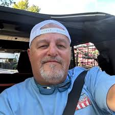 chuck simpson (@chucksimpson55)