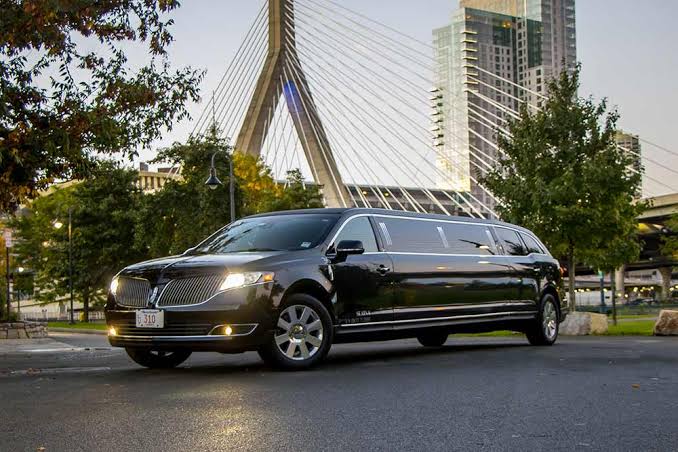 Wayland Luxury Limo Service | Le Limo