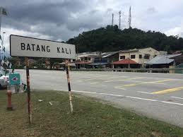 Membina dan menaiktaraf kuarters di pusat perkembangan kemahiran kebangsaan serendah, selangor pejabat yang memanggil: Small Towns In Hulu Selangor Museum Volunteers Jmm