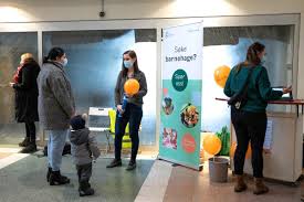 Barnehage, eller barnehave, (av tysk kindergarten) er en institusjon for barn som er under skolepliktig alder. I Denne Bydelen Gar Litt Over Halvparten Av Smabarna I Barnehage Dagsavisen