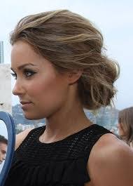 Lynne Mansfield's Instagram, Twitter & Facebook