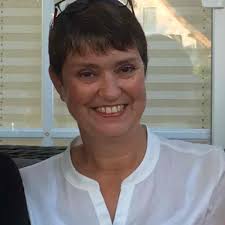 30+ Hebammen in Naunhof • Hebammensuche • Online buchen