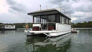 Houseboat rental on dale hollow lake at sunset marina offers three convenient sizes of houseboats from which to choose. 48 Custom House Boat Youtube