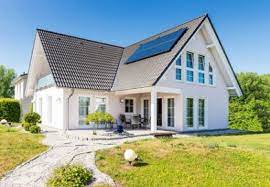 Ausgehend dieser faustregel belaufen sich die nebenkosten für ein haus mit einer fläche von 150 quadratmetern auf 600 euro pro monat. Haus Vermieten So Machen Sie Es Richtig Immoverkauf24 Ch