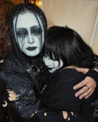 𝐂𝐚𝐦 𝐌𝐨𝐧𝐫𝐨𝐞 (@Hideto_ssb)