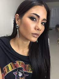 นางเอกดีกรีนางงาม น้ำตาล ชลิตา ที่ล่าสุดเจ้าตัวขึ้นแท่นดาว tik tok ไปเรียบร้อยแล้ว แถมเจ้าตัวยังคัฟเวอร์คนที่เคยแซะด่าตัวเองอีกต่างหาก และ. Rocking Look Namtan Chaling Chalita Suansane à¸™ à¸³à¸•à¸²à¸¥ à¸Šà¸¥ à¸•à¸² à¸ª à¸§à¸™à¹€à¸ªà¸™ à¸« Caras Celebridades Maquillaje