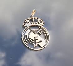 Weitere informationen gibt es unter wikipedia:bildrechte#logos. Fc Real Madrid Halskette Kette Real Madrid Herren Schmuck Etsy