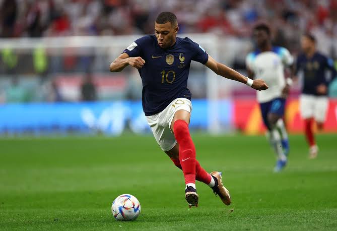 Kylian Mbappé | 2026 FIFA World Cup, France, Real Madrid, Paris ...
